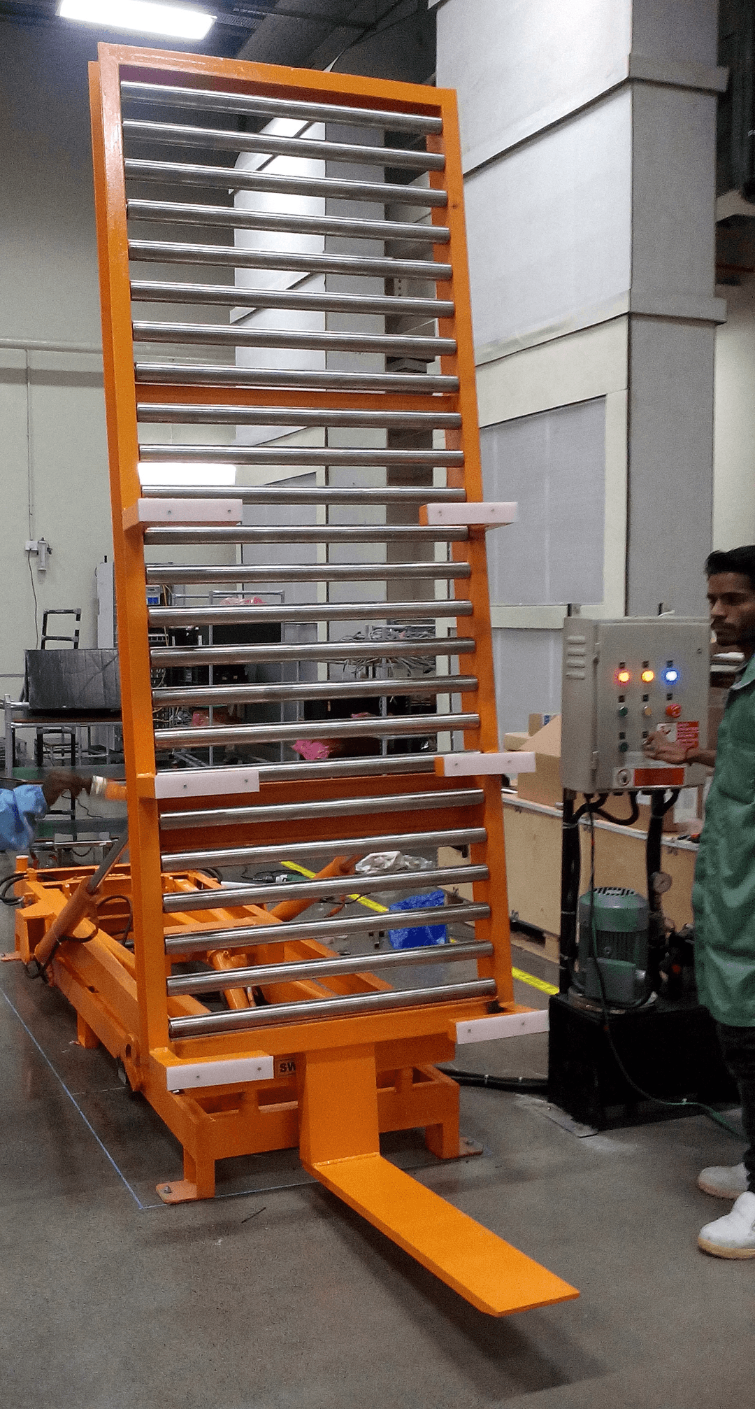 Scissor Lift - Tilting